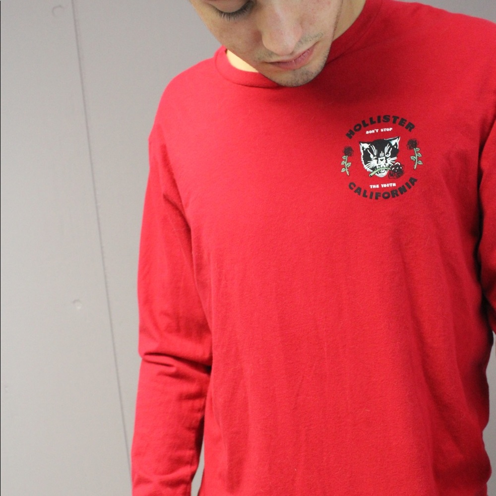 Hollister Red Rose Cat Long Sleeve Tee